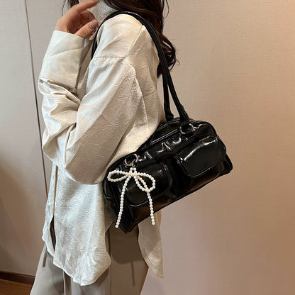 VERSATILE SHOULDER BAG