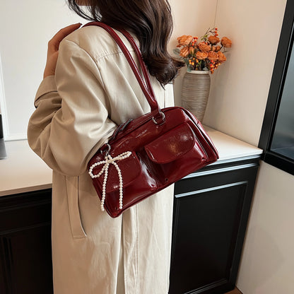 VERSATILE SHOULDER BAG